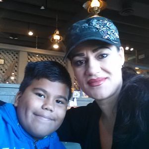 Meet your Posher, Andres